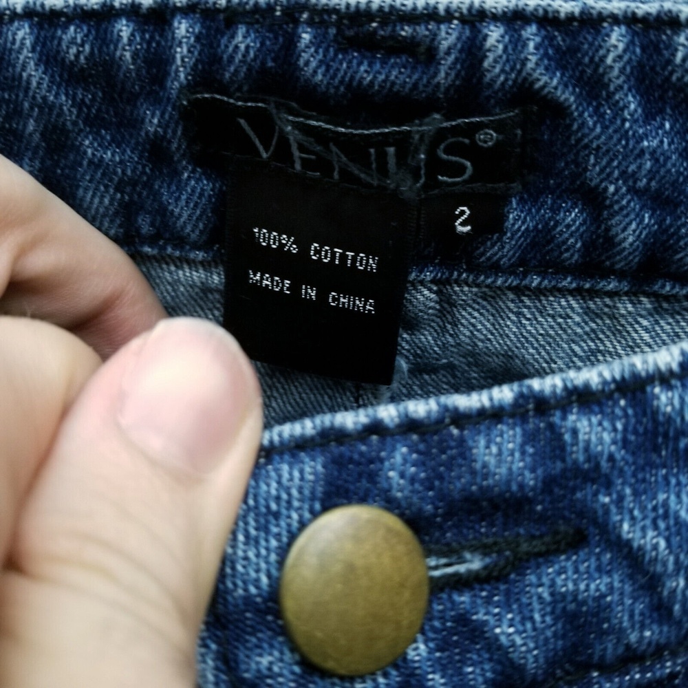 Venus Women's 2 Floral Blue Cropped Jeans Pockets 100% Cotton 30" 23" 8.5" - Picture 9 of 12